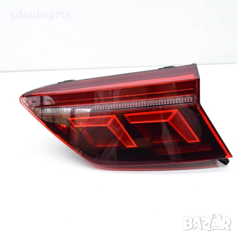 Нов оригинален вътрешен десен стоп VW Tiguan IQ Light 5NA945308H