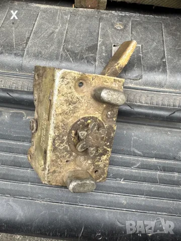 БРАВА ЗАДНА ДЯСНА ВОЛГА 21 ГАЗ 21 НОВ СССР 21-6205012-Б, снимка 2 - Части - 49510113