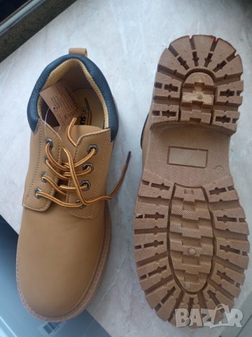 Нови мъжки обувки 42, снимка 4 - Ежедневни обувки - 39882848