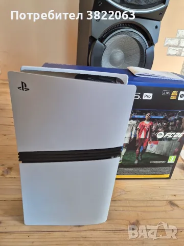 PS5 PRO чисто нов! С FIFA 2026  и контролер!С гаранция от август 2026 година!