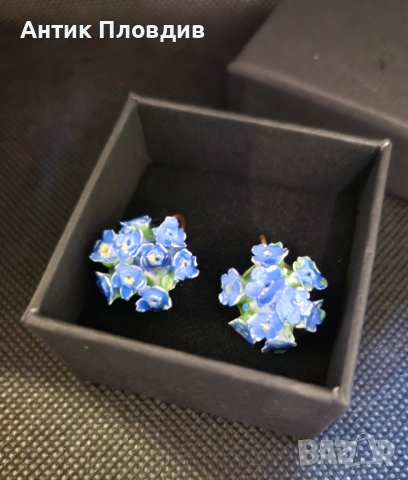 Винтидж английски обеци с незабравки – Made in England, снимка 2 - Обеци - 53719231