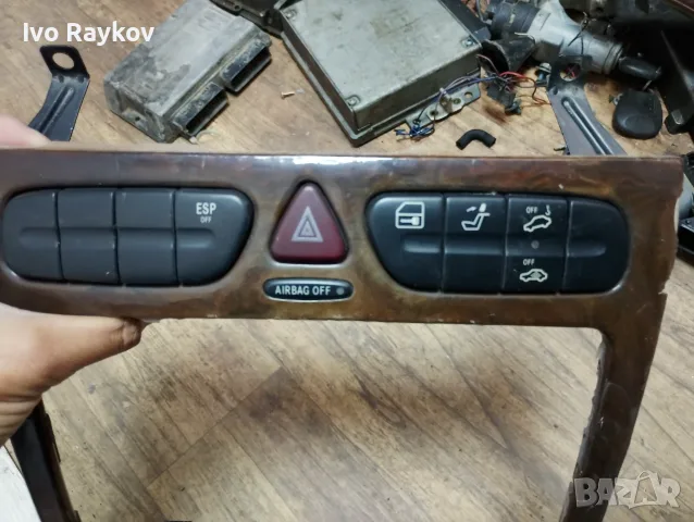 Панел Бутони Мерцедес C класа W203 , Mercedes 2038216258, снимка 3 - Части - 56017302