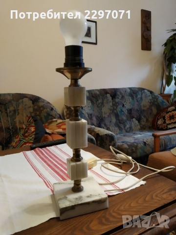 Настолна лампа, снимка 2 - Настолни лампи - 36112922
