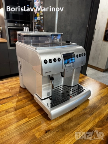 Кафеавтомат Saeco Royal , снимка 3 - Кафемашини - 52481807