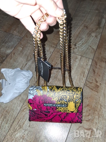 дамска чанта Alviero Rodriguez Borsa Madame Floral Leopard, снимка 8 - Чанти - 53716050