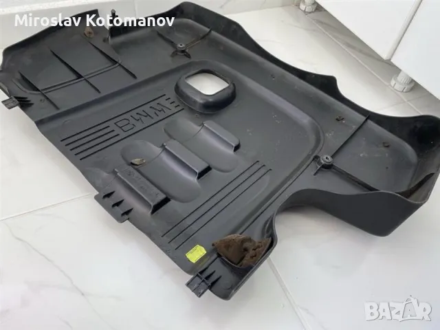 пластмасов капак над двигател БМВ, снимка 2 - Части - 47868694