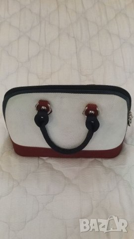 Дамска чанта. , снимка 2 - Чанти - 41423396