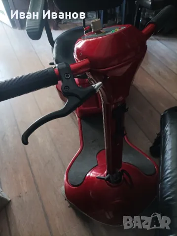 количка 4 колела , за възрастни хора 