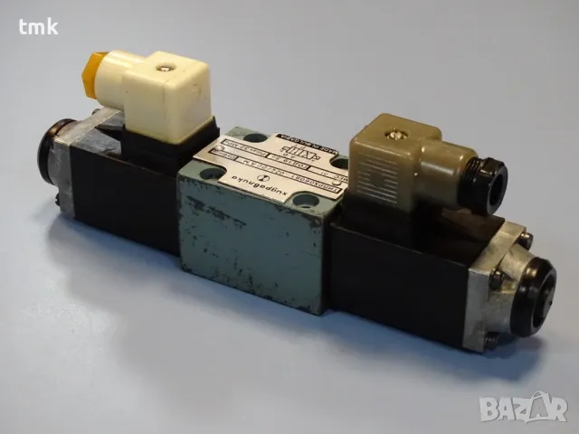 Хидравличен разпределител "Хидравлика" тип РХ 06081 024/00AM 320Bar 24VDC hidraulic solenoid valve, снимка 7 - Резервни части за машини - 48691833