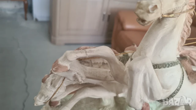 стара статуетка сувенир внос от Европа, снимка 3 - Декорация за дома - 50784524