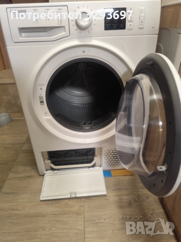 Продавам сушилня Hotpoint Ariston , снимка 2 - Сушилни - 52466486