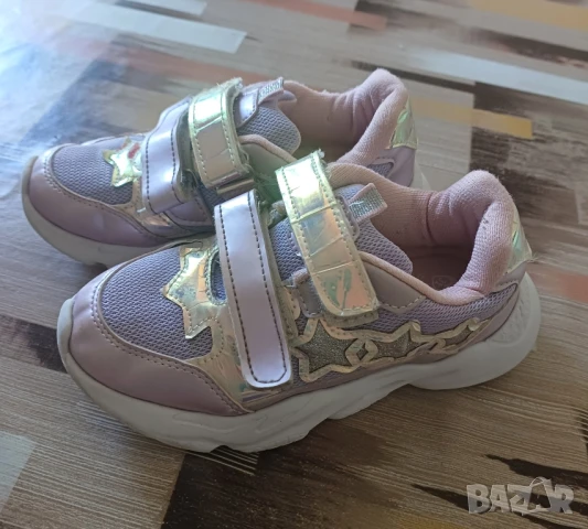 Детски спортни обувки, N 31, снимка 2 - Детски маратонки - 50766817