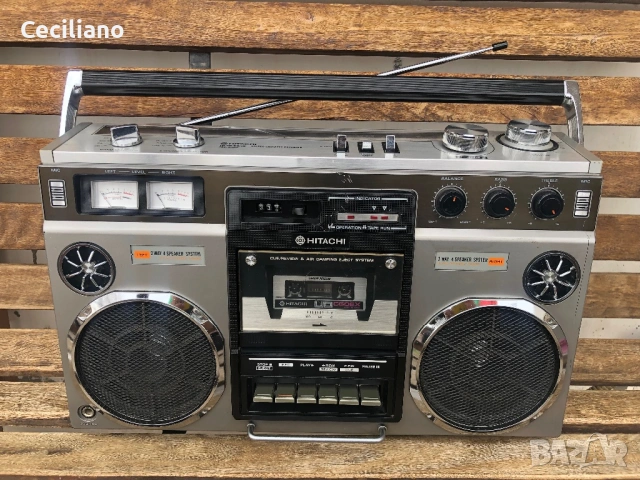 Радиокасетофон HITACHI TRK-8155E