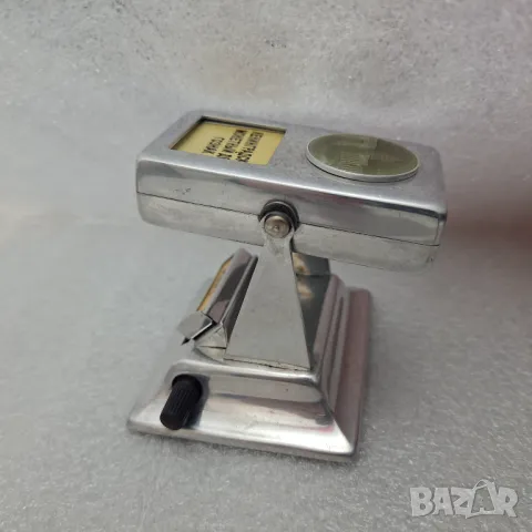 Настолен, метален, механичен, вечен Календар "Ленинград" СССР, 60-те години, снимка 7 - Антикварни и старинни предмети - 49452167