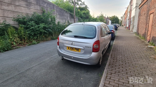 Citroen Xara Picasso 1.6 HDI , снимка 10 - Автомобили и джипове - 53173924