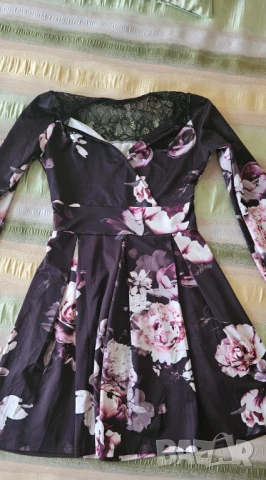 Три рокли размер S/M, снимка 4 - Рокли - 50450019