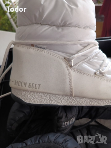 Дамски боти на марката Moon Boot, снимка 2 - Дамски боти - 52772663