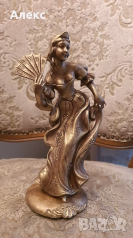 Стара Италианска фигура–Барокова дама., снимка 2 - Статуетки - 34496767