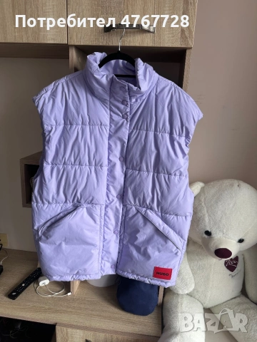 Елек Hugo оригинал р.М , снимка 3 - Елеци - 53868488