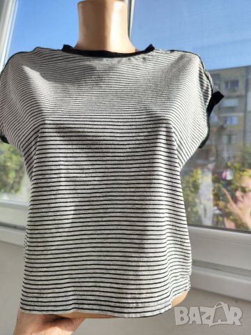 Calvin Klein дамска кроп тениска/ кроп топ, М размер, снимка 2 - Корсети, бюстиета, топове - 41066495