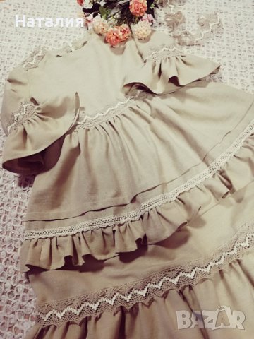 Ленена рокля с памучна дантела 