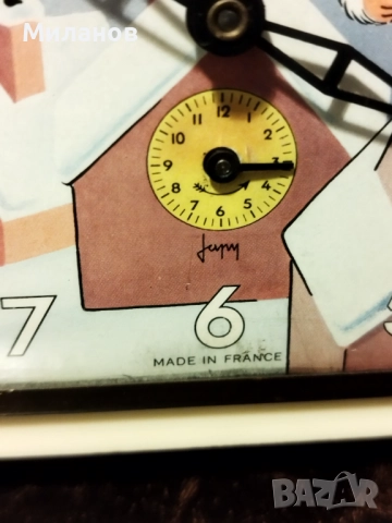 Стар анимиран будилник, настолен часовник, снимка 3 - Антикварни и старинни предмети - 52673923