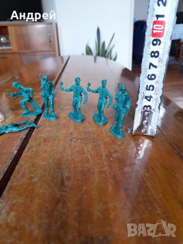 Стари фигурки Войници #8, снимка 4 - Колекции - 41308908