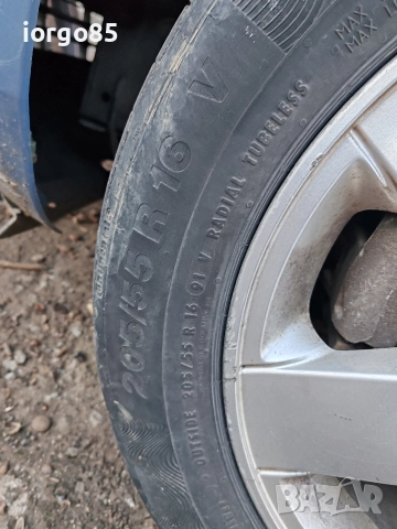 Джанти с гуми 205/55/16 с междуболтовото 4*100, снимка 2 - Гуми и джанти - 52912068