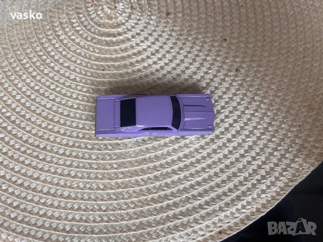 Hotwheels Impala, снимка 5 - Колекции - 53425494
