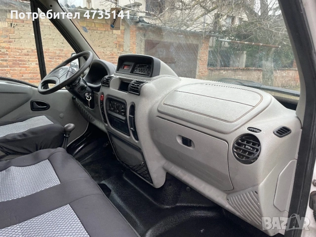 Renault Master 2.5DCI, снимка 13 - Бусове и автобуси - 53444163