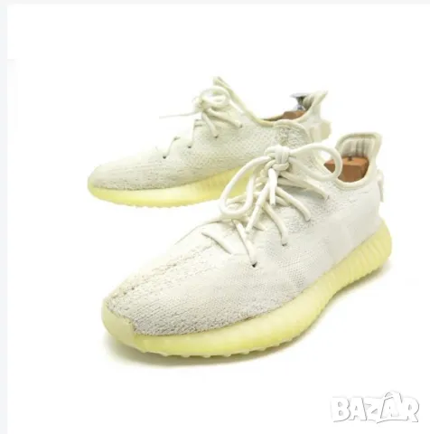 оригинални маратонки ADIDAS YEEZY BOOST 350 V2  CREAM  номер 39,5-40 , снимка 2 - Маратонки - 47483977
