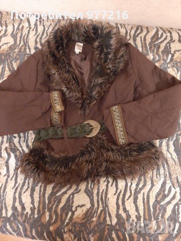 Дамско яке, снимка 2 - Якета - 34410594