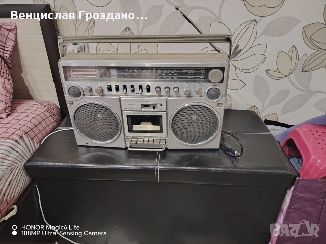 Радиокасетофон, снимка 9 - Радиокасетофони, транзистори - 53129333