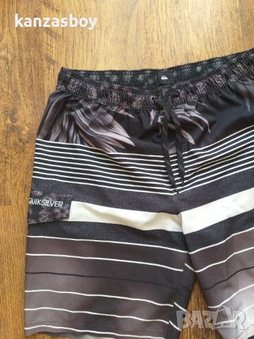 quiksilver - страхотни мъжки панталони , снимка 4 - Спортни дрехи, екипи - 41003938