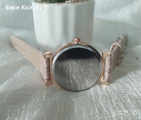 Луксозен дамски кварцов часовник, снимка 4 - Дамски - 41646373