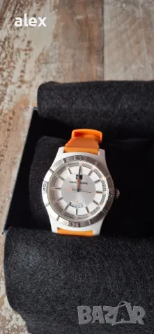 HUGO BOSS ORANGE часовник 