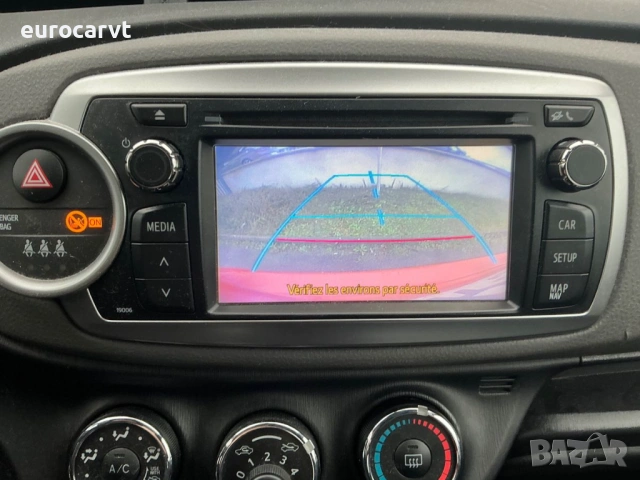 Toyota Yaris 1.4 D-4D Dynamic, снимка 5 - Автомобили и джипове - 53644840