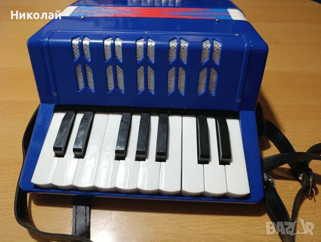 Детски музикален акордеон TehnoFusion, 17 клавиша, 8 баса,, снимка 2 - Акордеони - 56016410