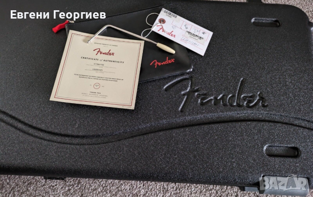 Fender American Pro Stratocaster, снимка 4 - Китари - 44733956