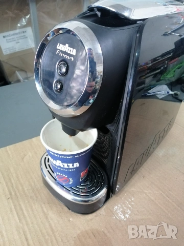 Кафемашина за капсули LAVAZZA FIRMA LF300, снимка 8 - Кафемашини - 53857291