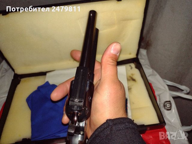 Продавам револвер Herbert Schmidt 21s ,22lr, снимка 3 - Ловно оръжие - 34751163