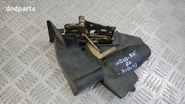 Брава врата Mercedes E-Class W210 1995г.(задна лява)	