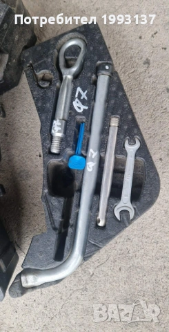 Крик за Audi Q7, снимка 3 - Части - 53416736