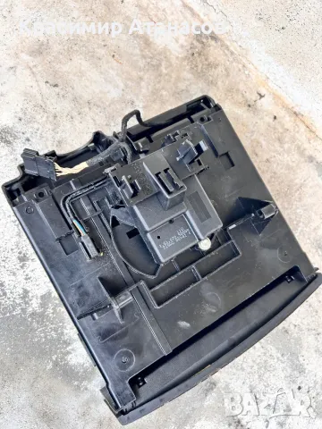  Бутон аварийни светлини за Мерцедес Е-класа. W211. A2116800552, снимка 4 - Части - 49045934