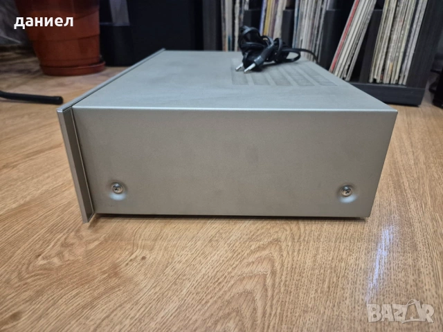 Отлично работещ касетен дек JVC KD-A55 с много добър външен вид и без липси + подарък, снимка 5 - Декове - 53185139