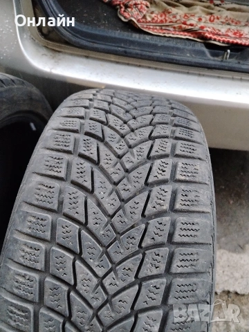 зимни гуми 225 45 17 , снимка 2 - Гуми и джанти - 53178013