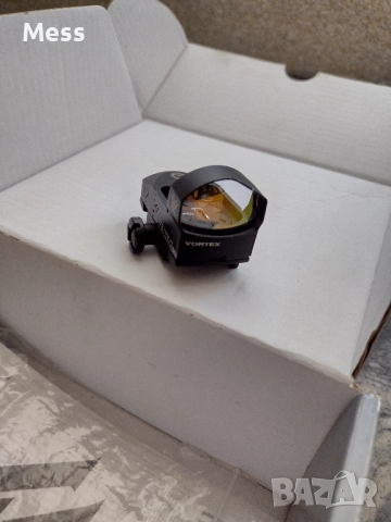Бързомерец Venom Red Dot 3 MOA VMD-3103 "Vortex" , снимка 5 - Оборудване и аксесоари за оръжия - 51626548