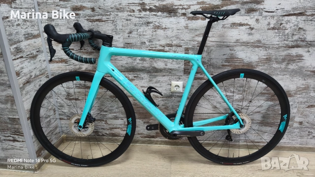 Карбонов шосеен велосипед Bianchi Specialissima CV Disc Ultegra Fulcrum | 57, снимка 12 - Велосипеди - 52991623