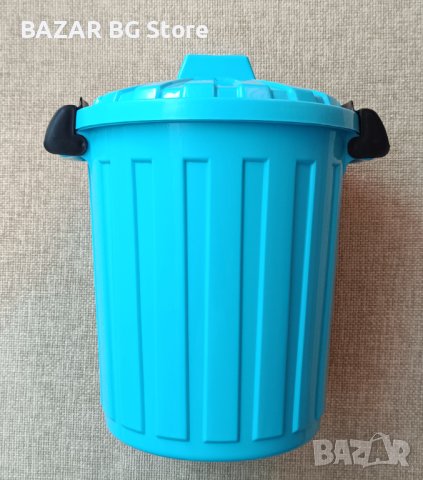 Кош с капак и заключващи механизми. Вместимост 7 литра. Нов.