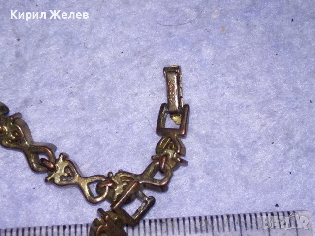 AVON СТАРА МАРКОВА ПОСРЕБРЕНА МОДНА МЕСИНГОВА АРТ ГРИВНА с ИСКРЯЩИ ФАСЕТИРАНИ КРИСТАЛИ 37059, снимка 5 - Гривни - 41389421